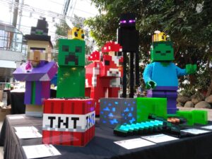 The Bricks Box - WIP of LEGO Minas Tirith very huge